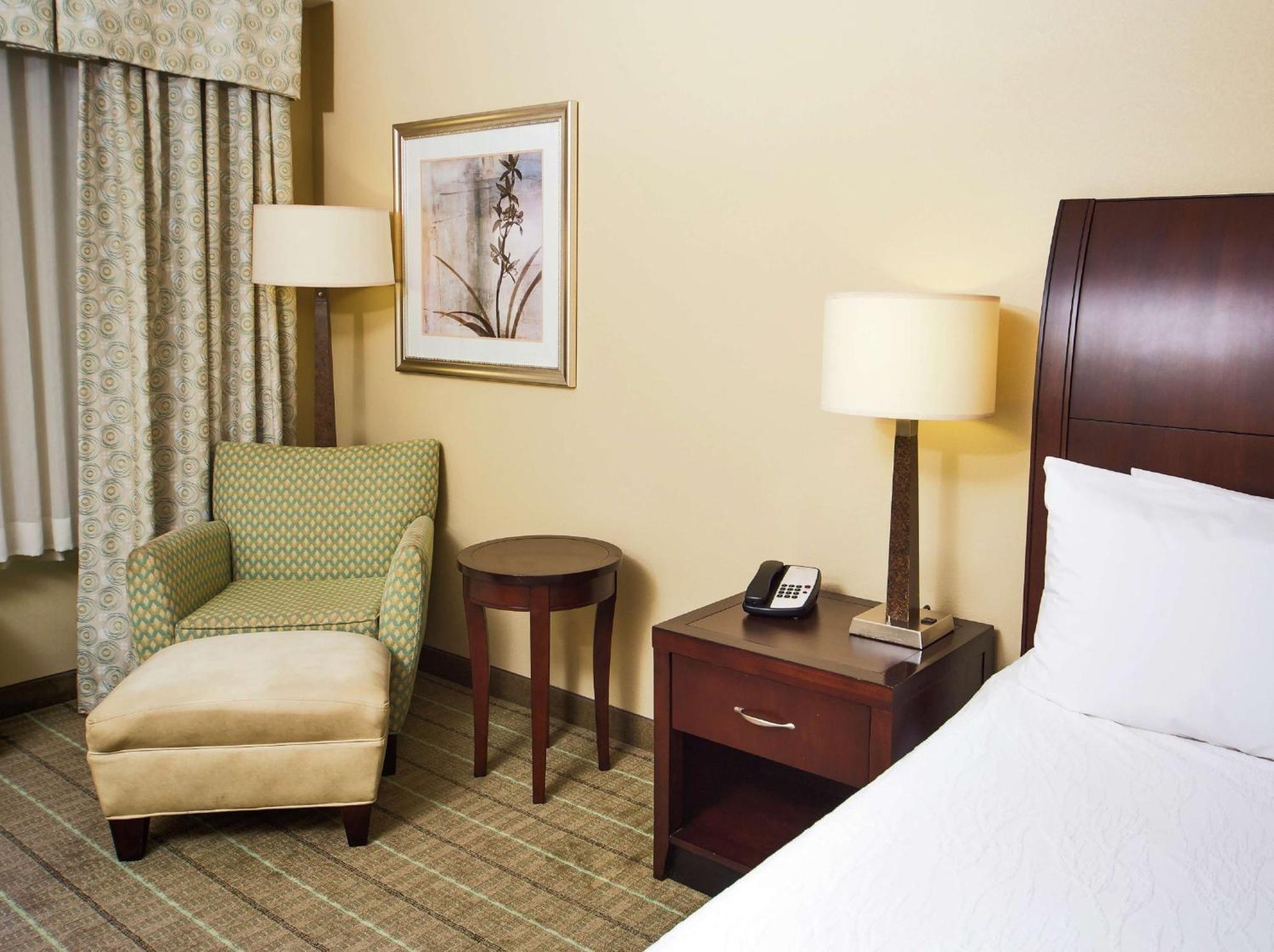 Hilton Garden Inn Valdosta Bagian luar foto