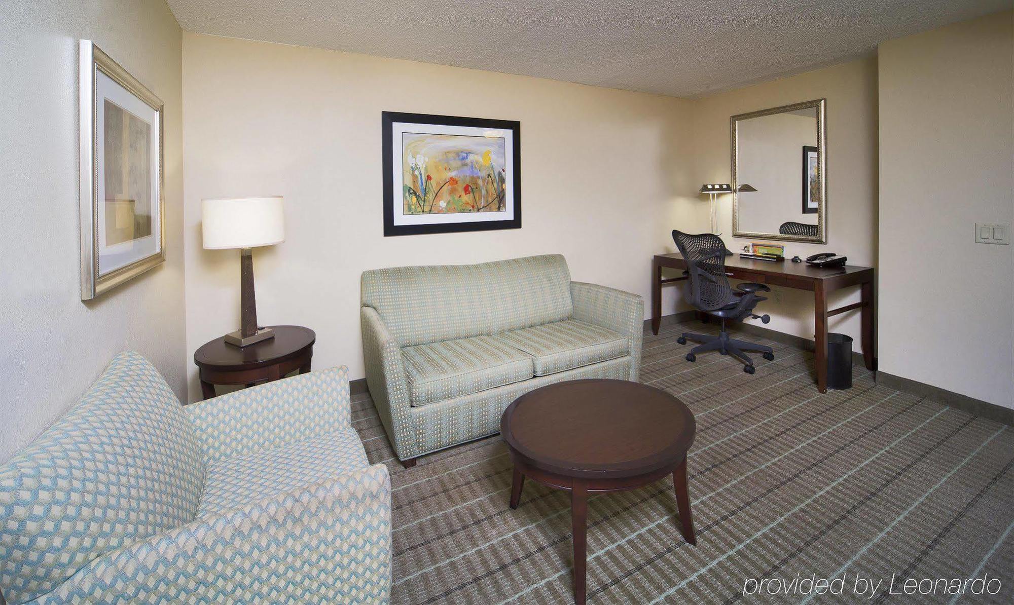 Hilton Garden Inn Valdosta Bagian luar foto